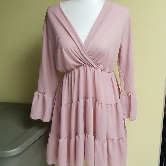Quiz Dresses & Skirts - New Quiz Dress